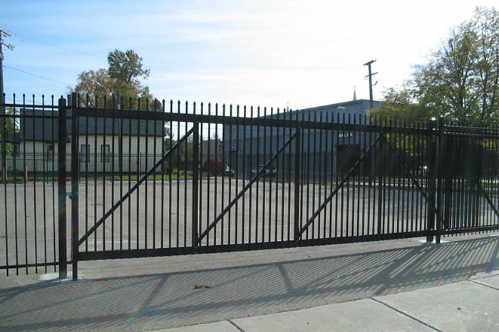 Cantilever Gates
