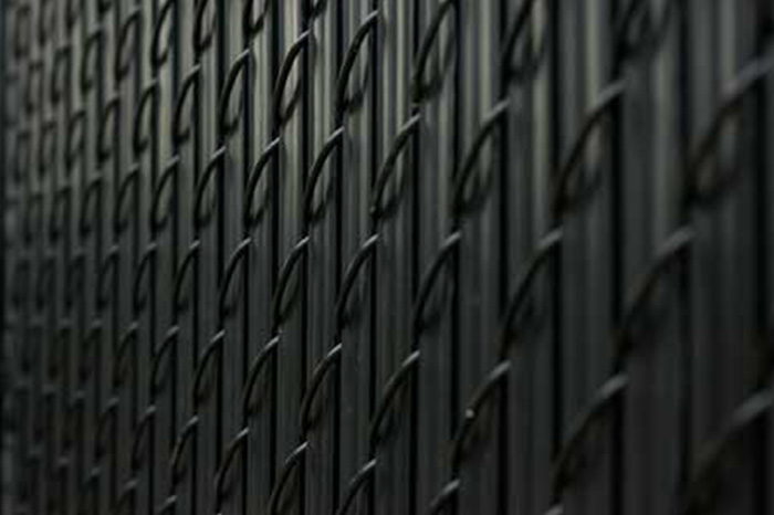 Chain-Link Privacy Inserts